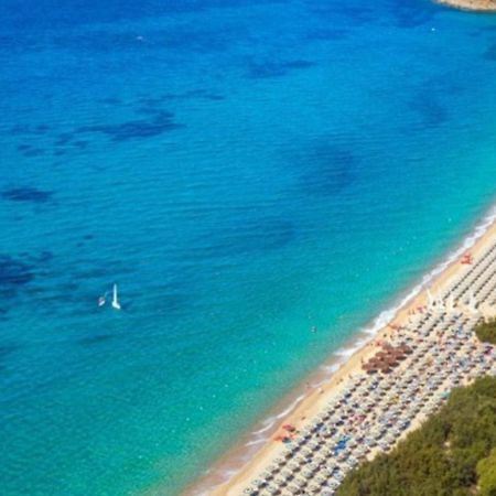 Antoniette-Dimorepugliesi Mottola Bagian luar foto