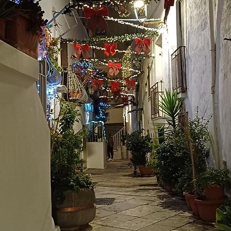 Antoniette-Dimorepugliesi Mottola Bagian luar foto