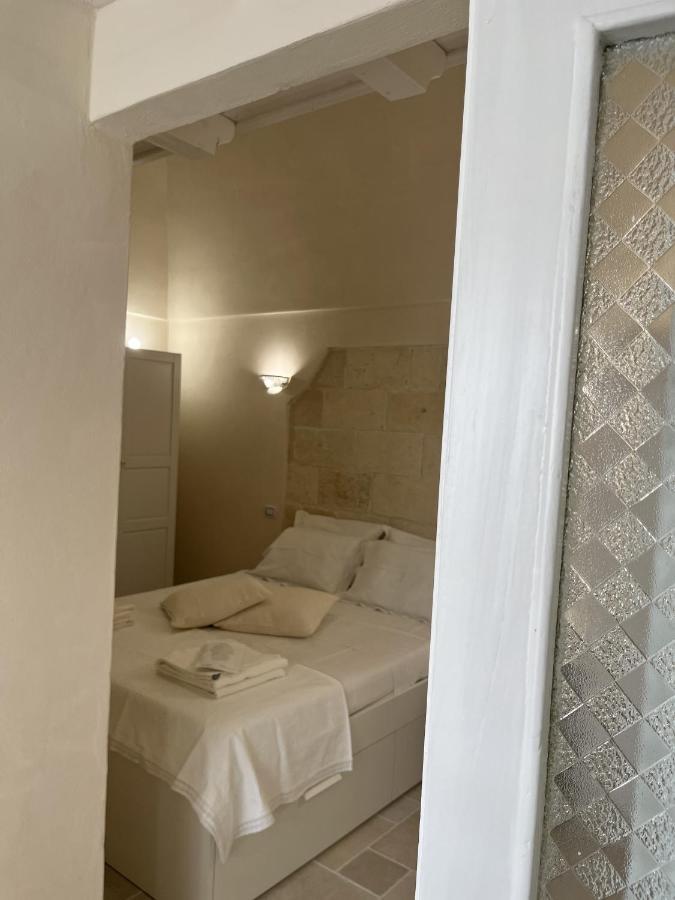 Antoniette-Dimorepugliesi Mottola Bagian luar foto