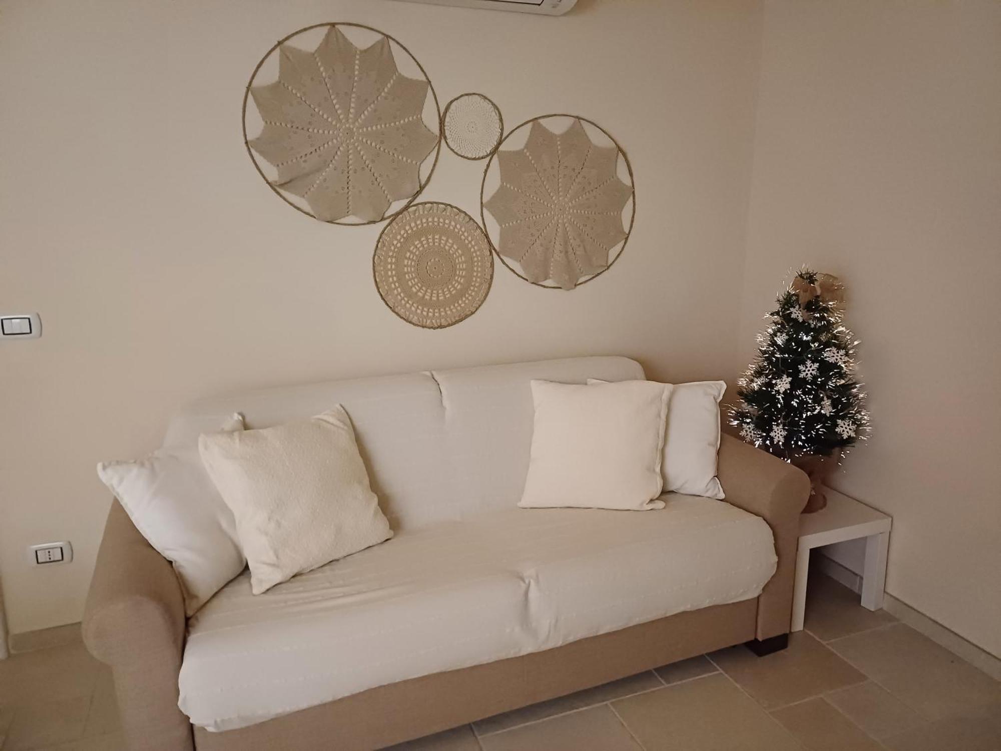 Antoniette-Dimorepugliesi Mottola Bagian luar foto
